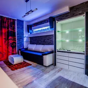 Apartament Czyżyny - Jacuzzi - Arena- Expo - Muzeum Lotnictwa - Park Wodny Apartament Kraków
